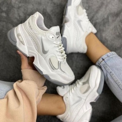 Nıke New Just Gümüş